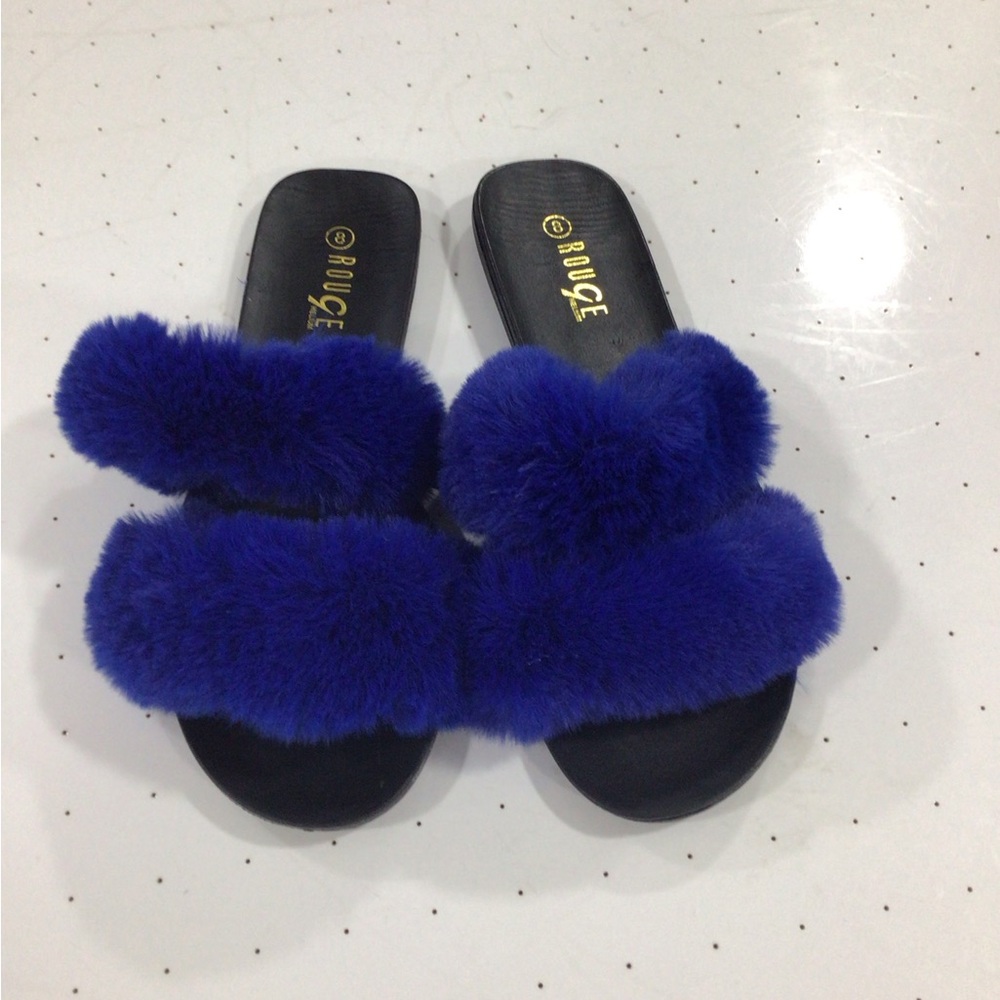 Rouge Helium Women's Royal Blue Plush Slippers